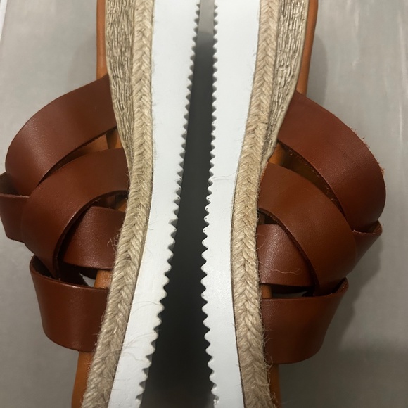 Bertuchi Made in Spain sandal size 38 - Picture 6 of 7